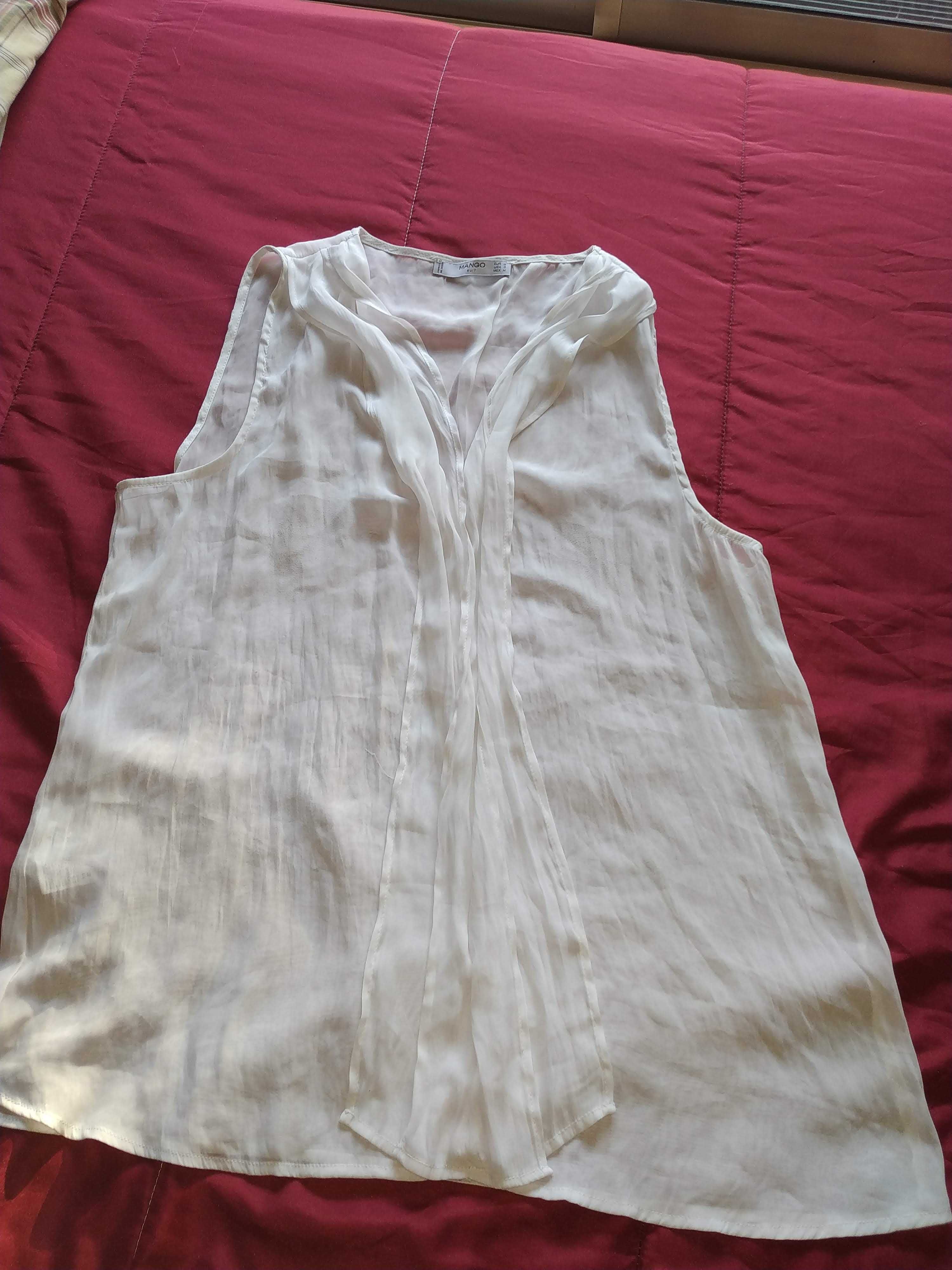 Blusa branca MANGO Fresca, formal ou descontraída