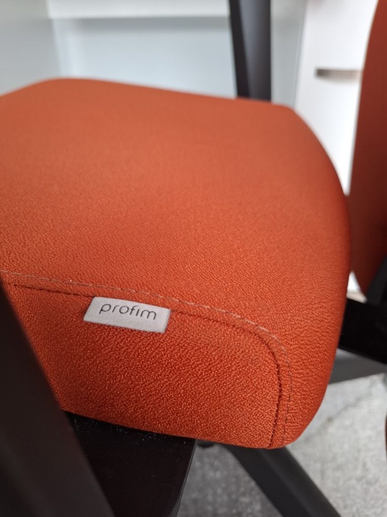Krzesło obrotowe ergonomiczne Profi PLAYA 11SL P54PU.