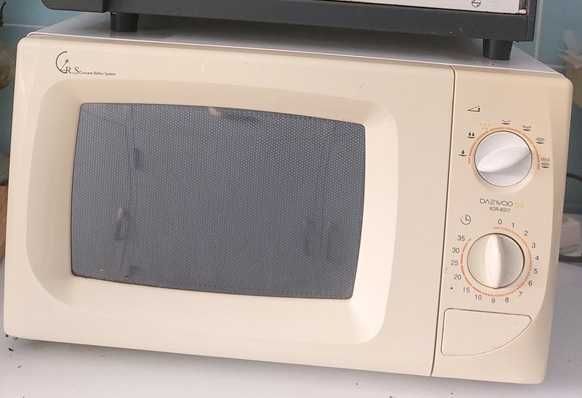 Micro-ondas DAEWOO