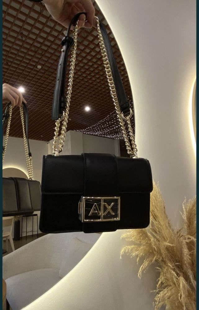 Оригінальна сумочка armani exchange