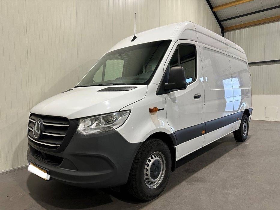 Mercedes-Benz eSprinter 312