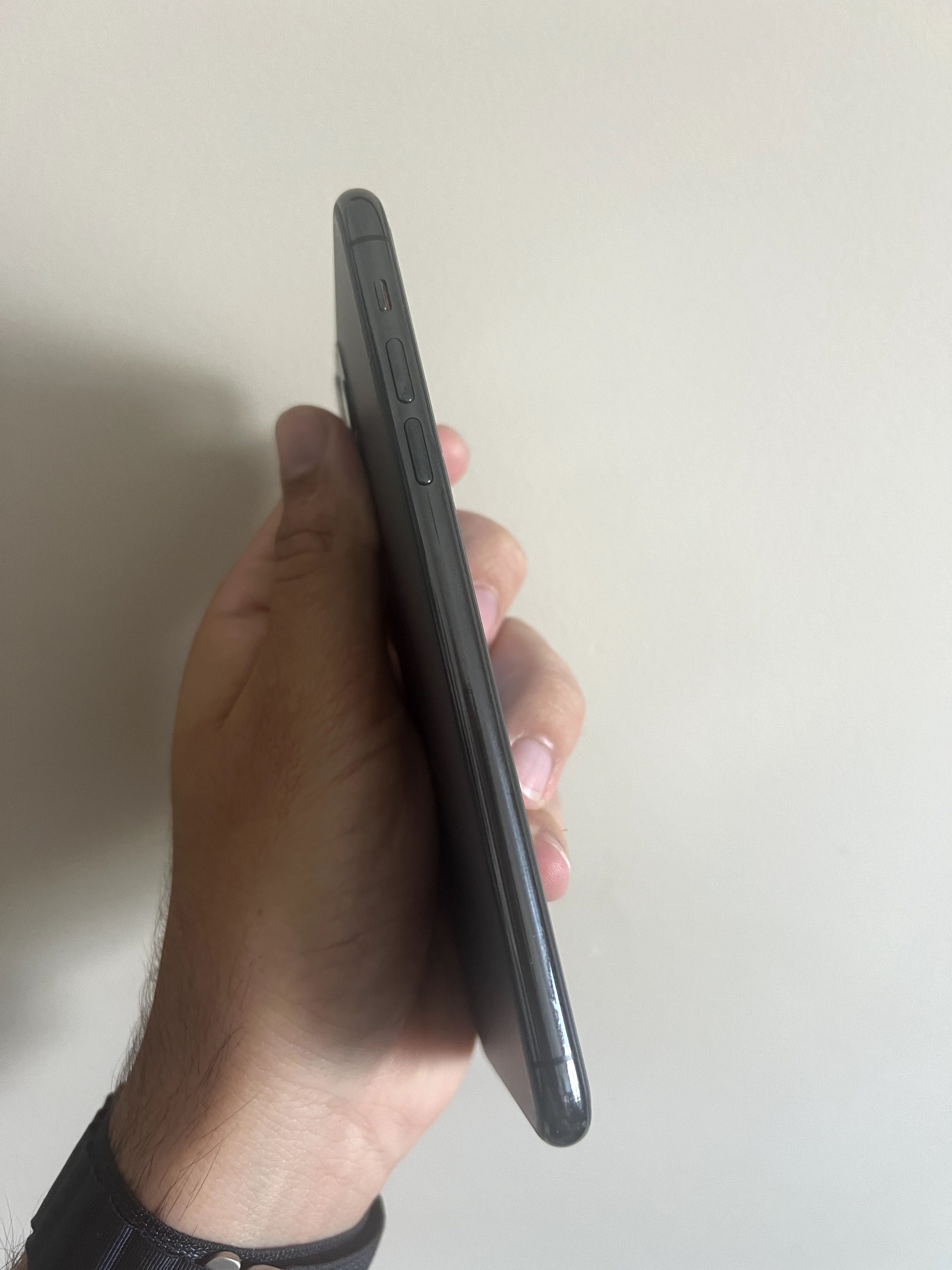 iPhone 11 pro max 256gb 80%