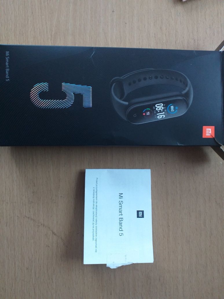 Sprzedam zamienie zegarek Smartband mi band 5 xioami mi smart band