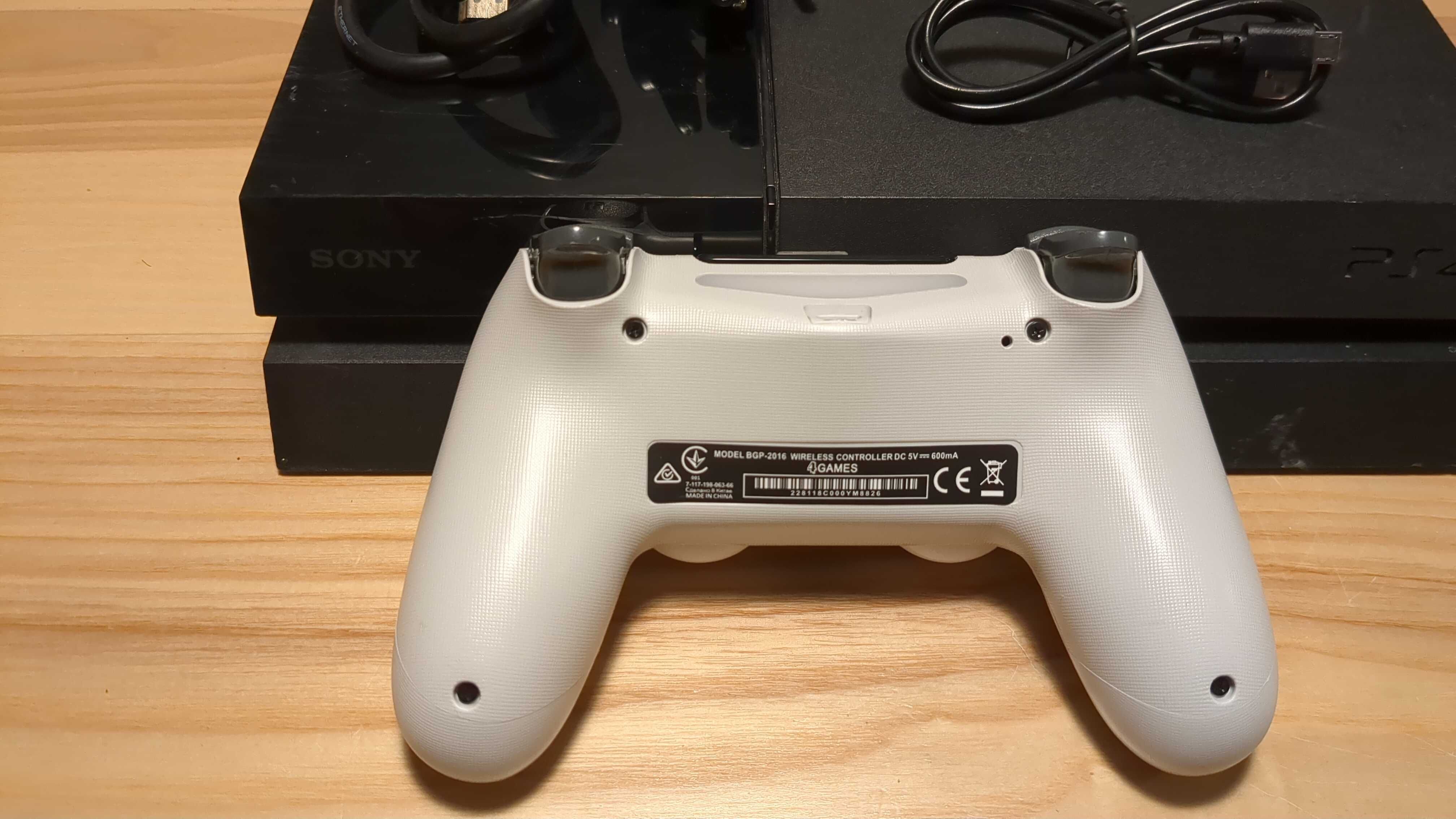 PlayStation 4 Fat 1TB | Pad Dualshock 4 + Okablowanie [PS4]