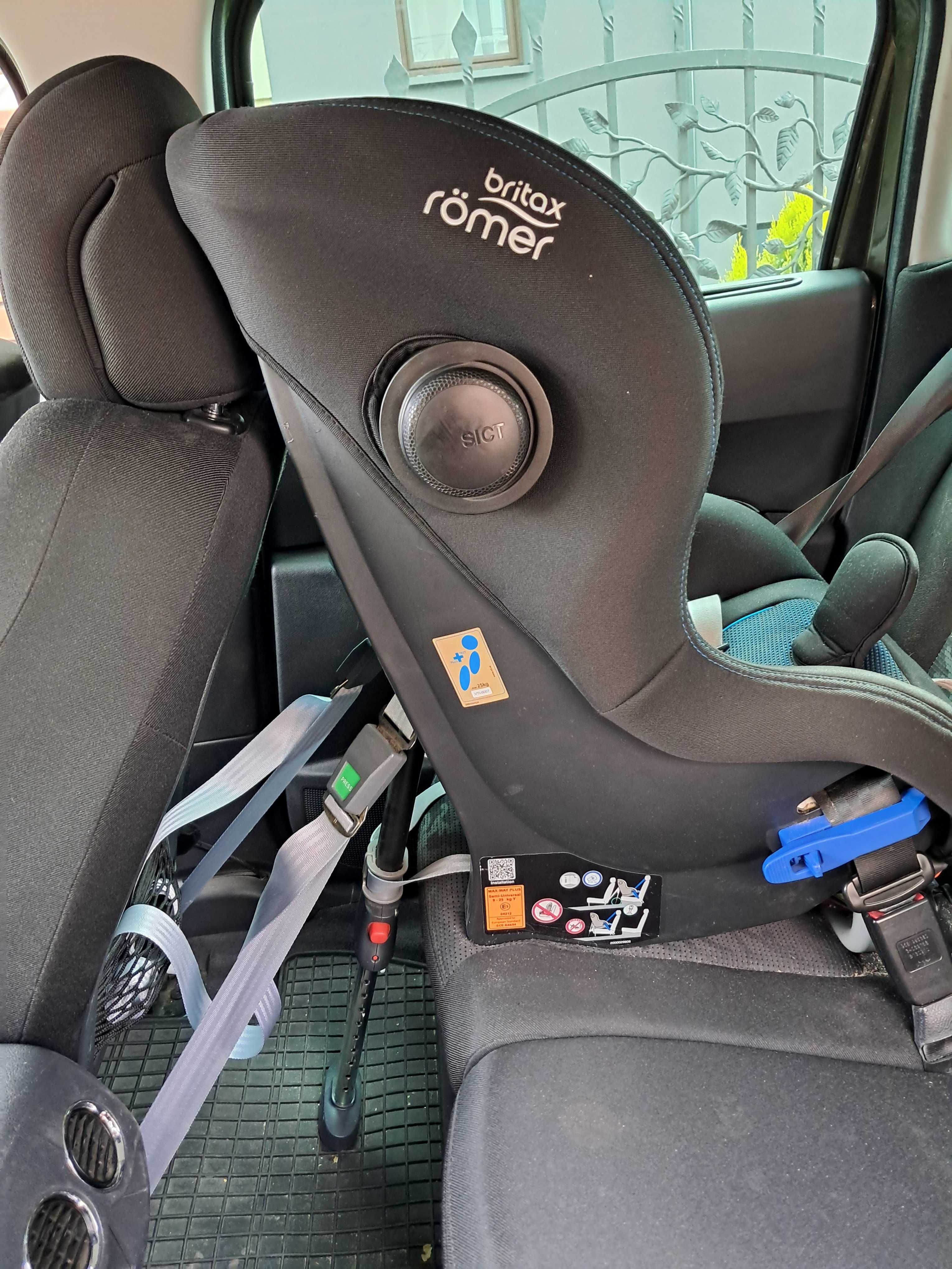 Fotelik samochodowy britax romer max way