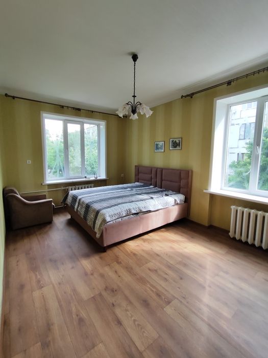 Здам чотирьохкімнатнутквартиру у центрі, вул. Патріотична