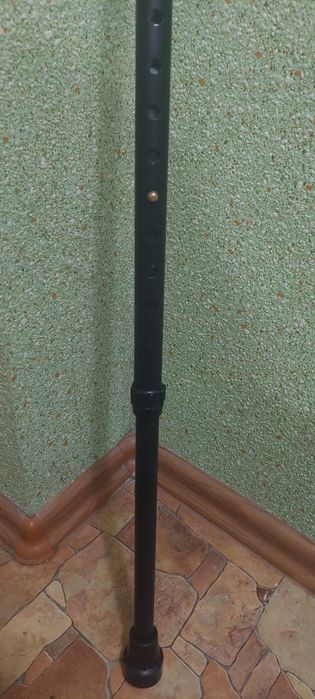 Тростина (палиця, коштур) алюмінієва з регулюванням, Б/У

Палиця Б/У є