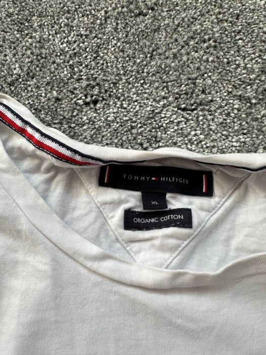 Футболка Tommy Hilfiger з логотипом/Нові колекції/Оригінал/