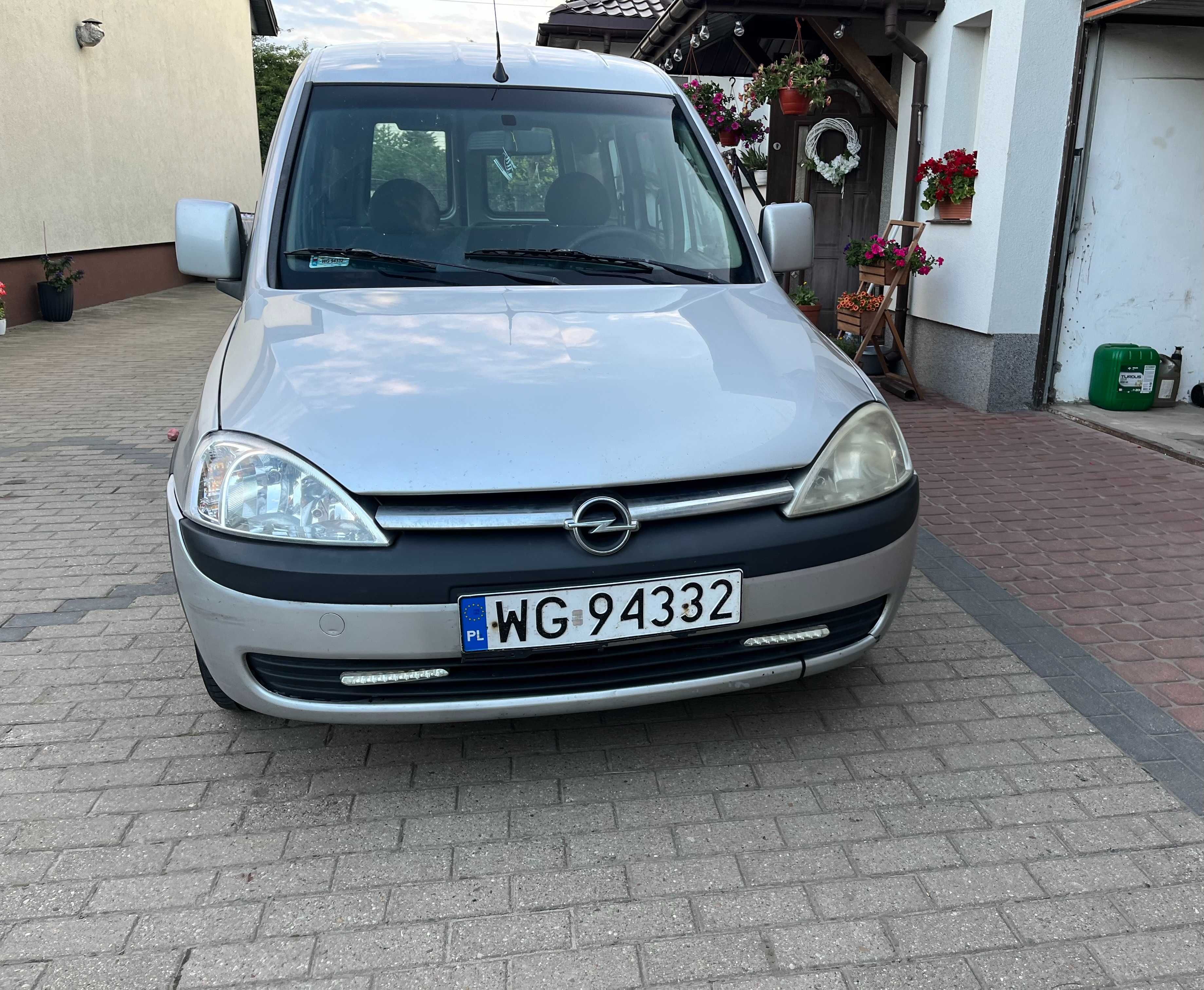 OPEL combo tur 17 DTI hak