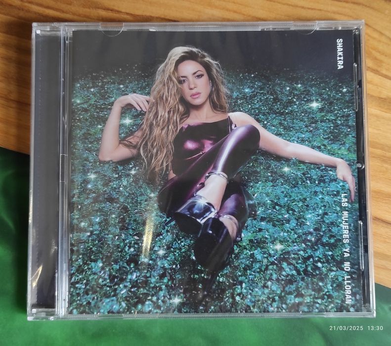 Shakira - Las Mujeres Ya No Lloran CD Emerald