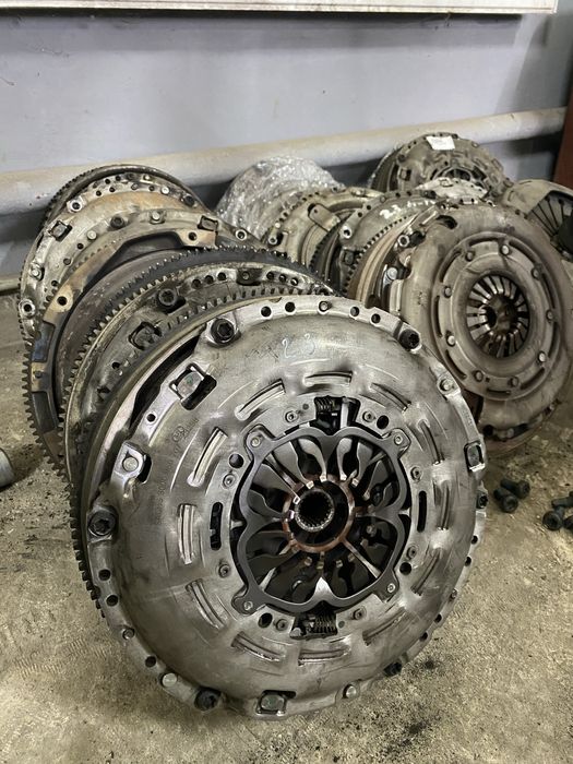 Комплекти щеплень, демпфер Renault Master Trafic Movano Astra