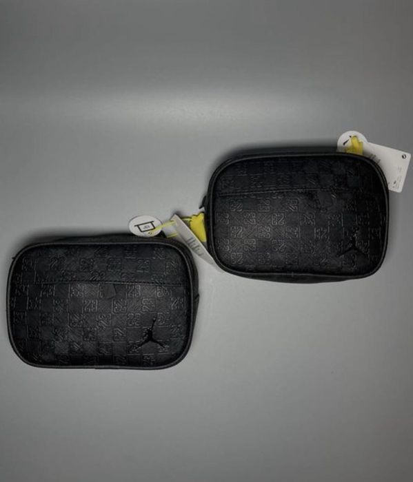 NIKE JORDAN барсетка чорна | сумка 20х14 см