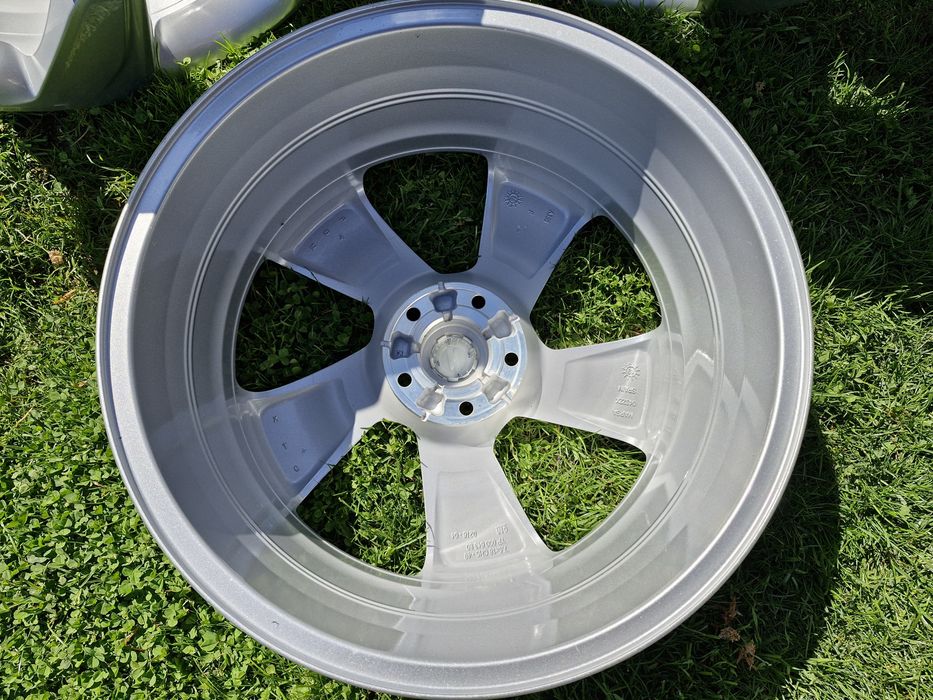 Felgi aluminiowe Oryginalne Opel 18" 5x108 Citroen Peugeot