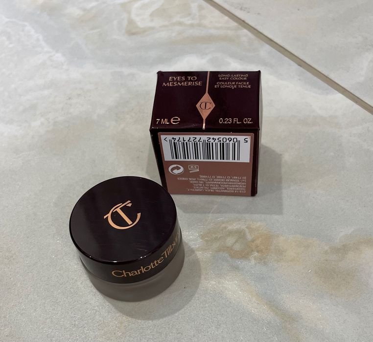 Кремові тіні Charlotte Tilbury
