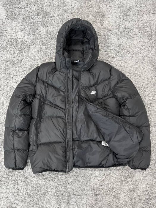 Чоловіча зимова куртка NIKE S-XXL