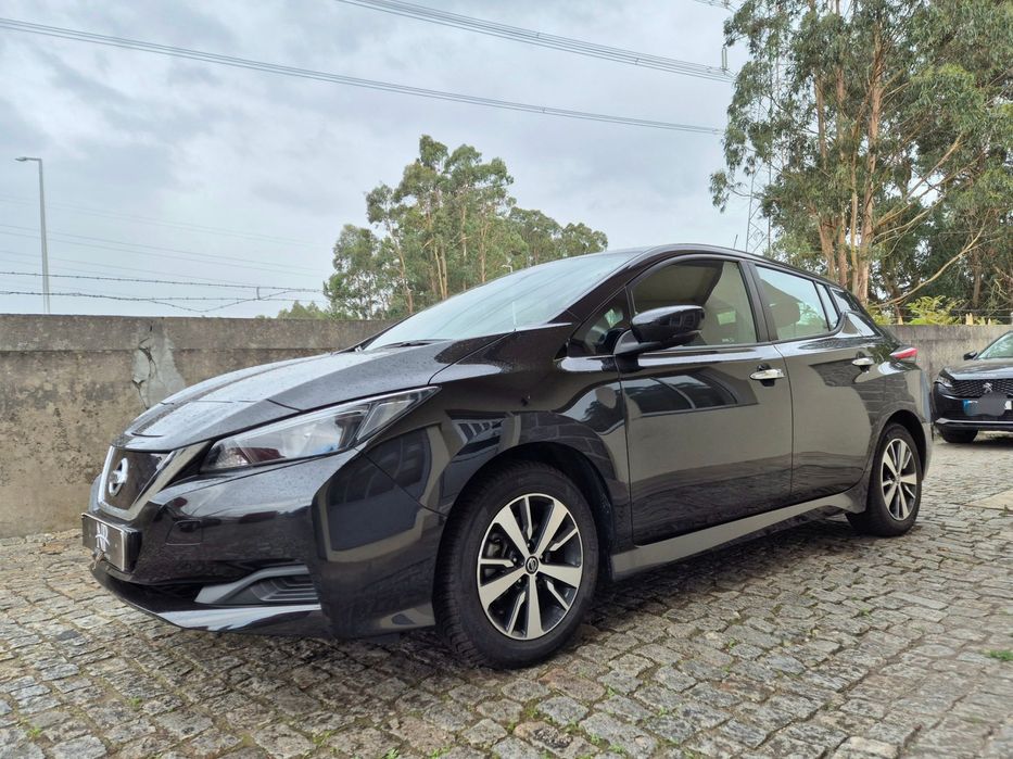 Nissan Leaf 40 kWh Acenta