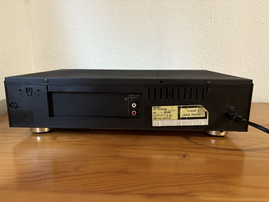 Leitor de CD Marantz CD-40