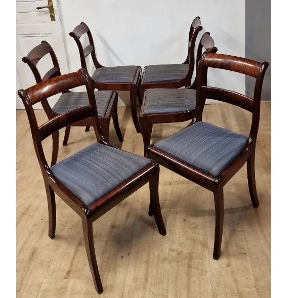 eklektyczne krzesła w stylu biedemeier