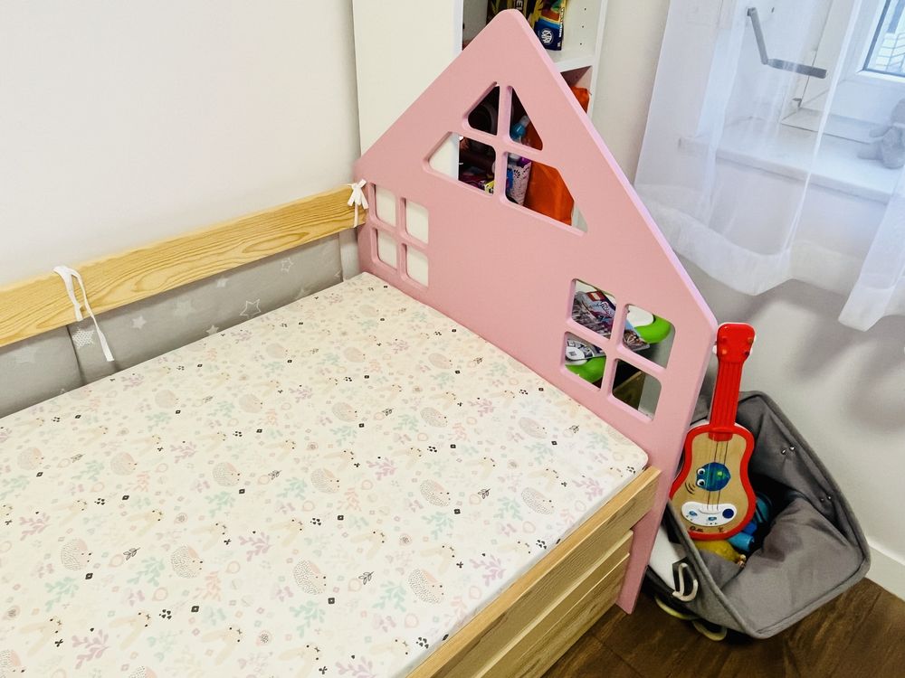 Łóżko podwójne dziecięce różowy domek