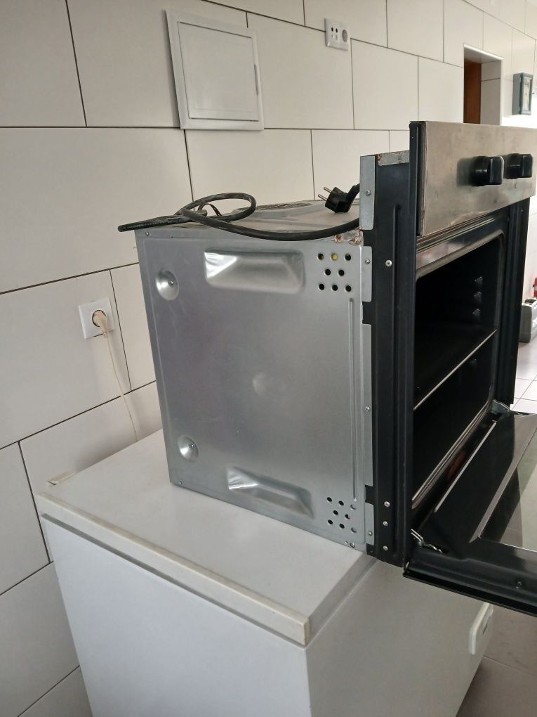 Forno eléctrico Thor