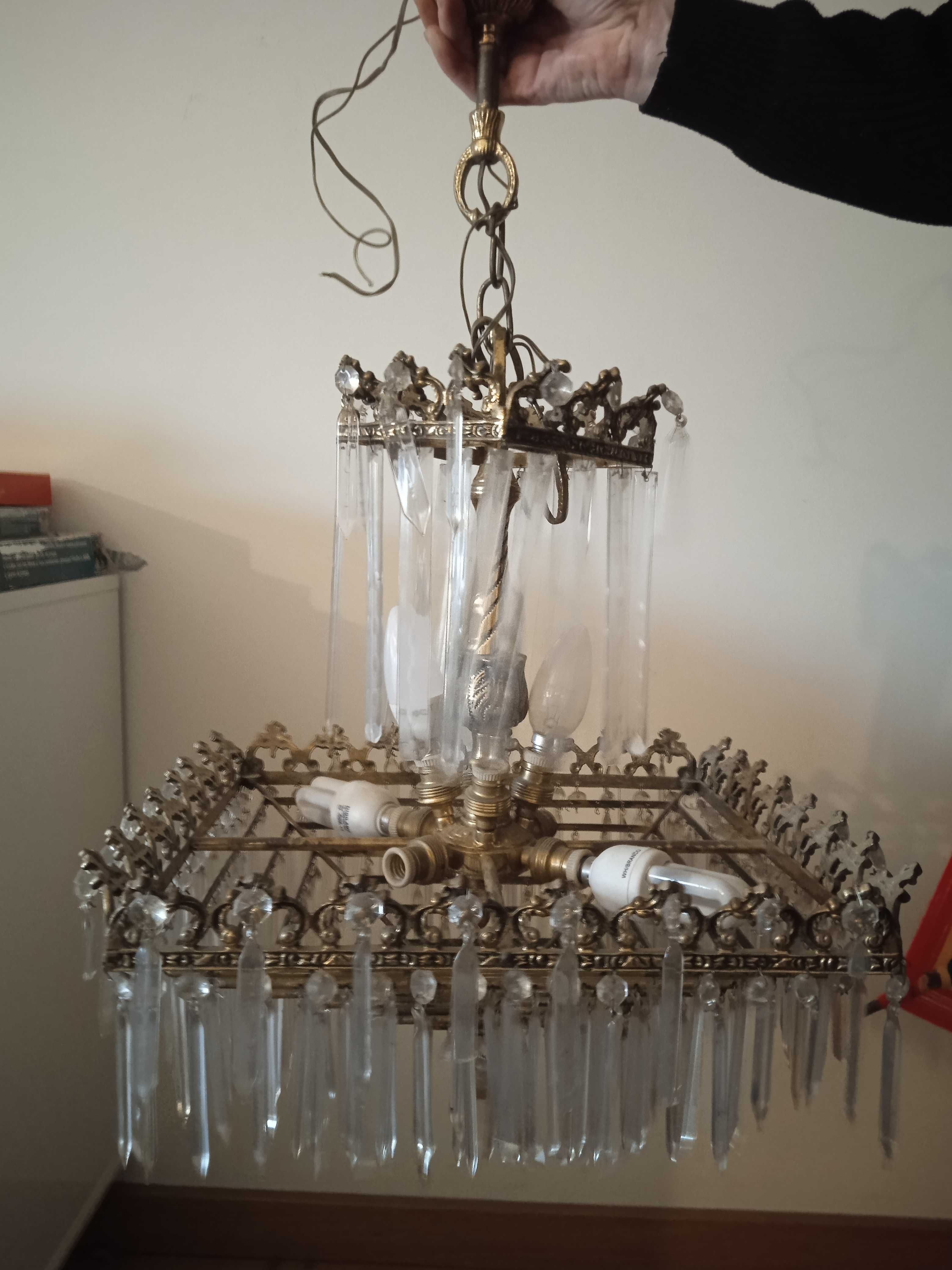 Lustre de cristal antigo