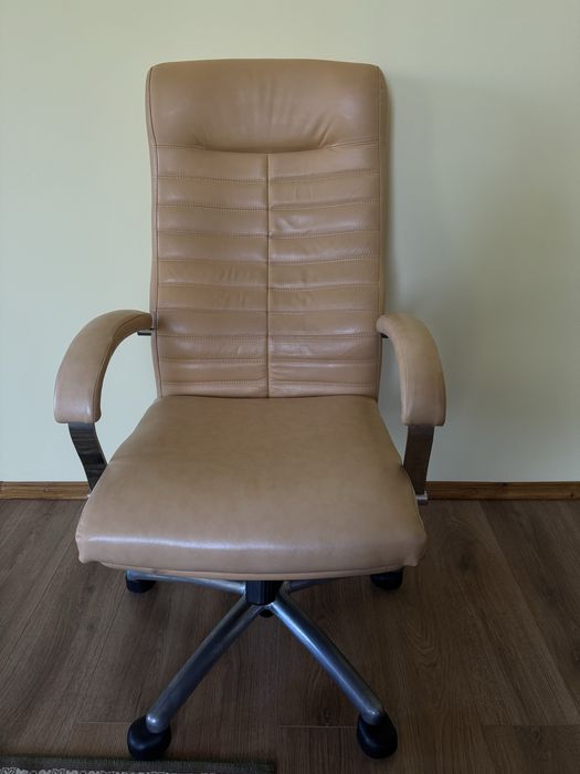 Геймерське-офісне крісло з екошкіри