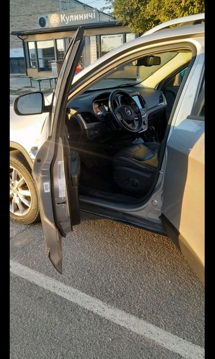 Jeep cherokee kl limited 2.4 2015