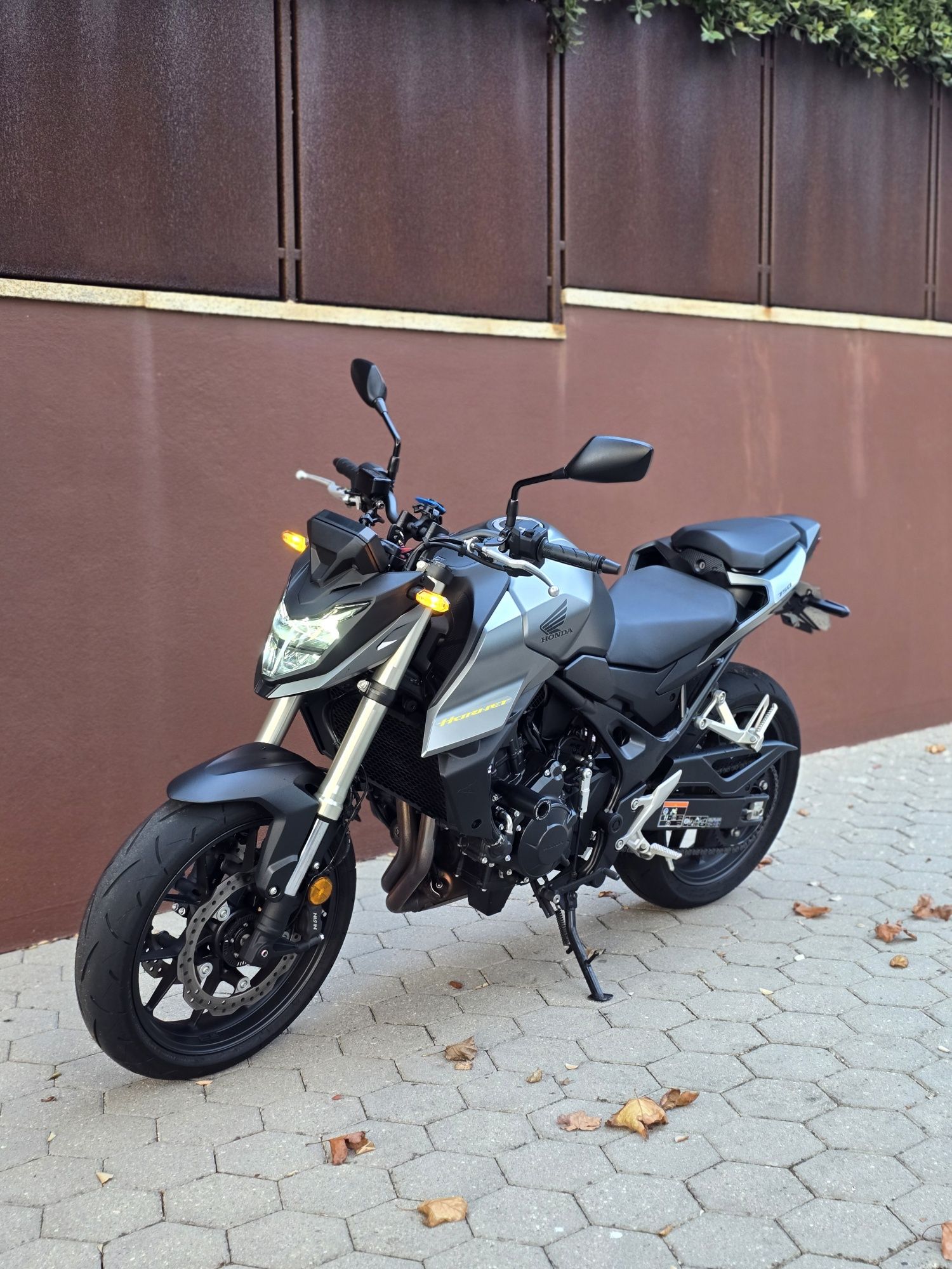 Honda hornet 750 garantia 2028