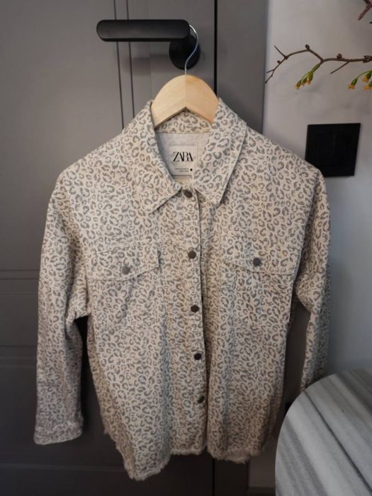 Біла леопардова джинсовка Zara