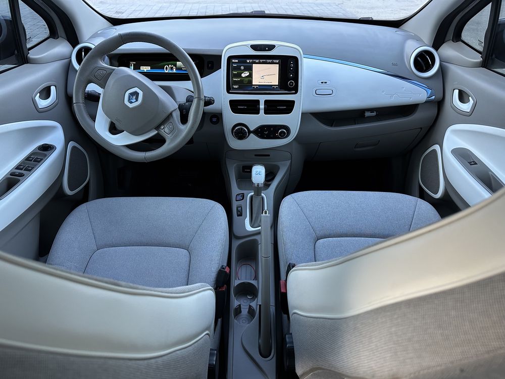 Renault Zoe рено 2014 22kw