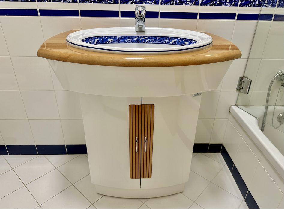 Movel de casa de banho com lavatorio