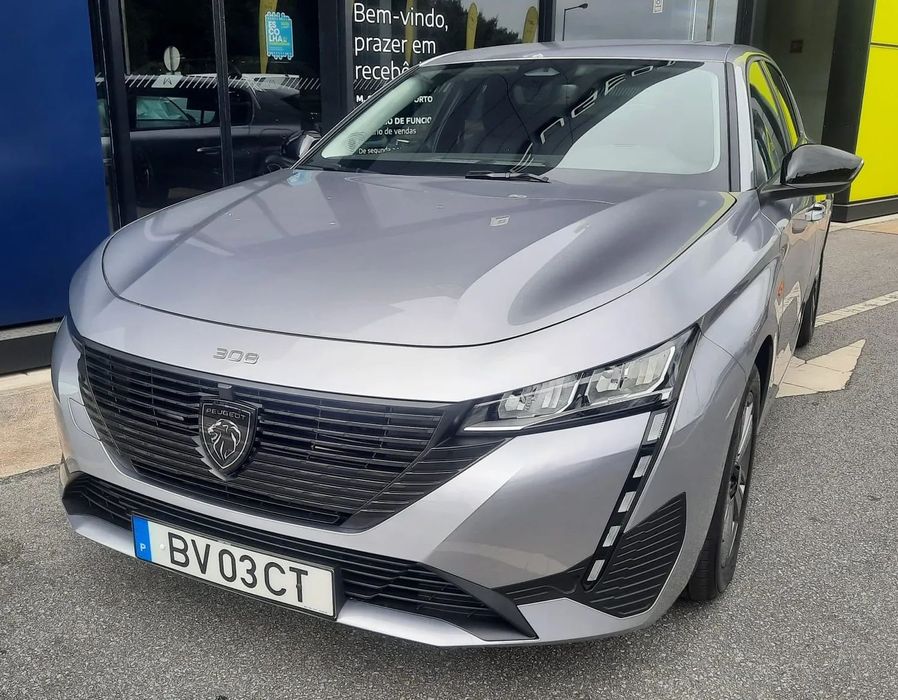 Peugeot 308 1.2 Hybrid Style e-DCS6