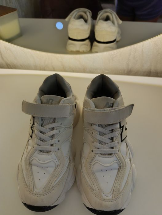 Кросівки для дівчинки 35 р