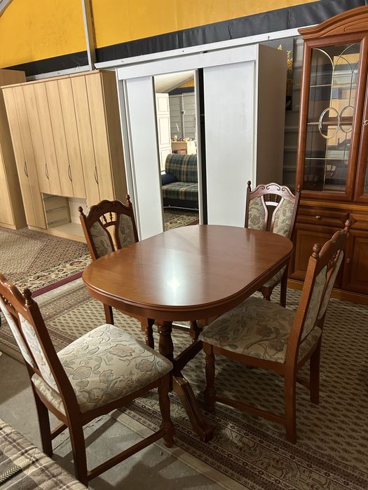 Komplet mebli do salonu w stylu włoskim. Super stan !