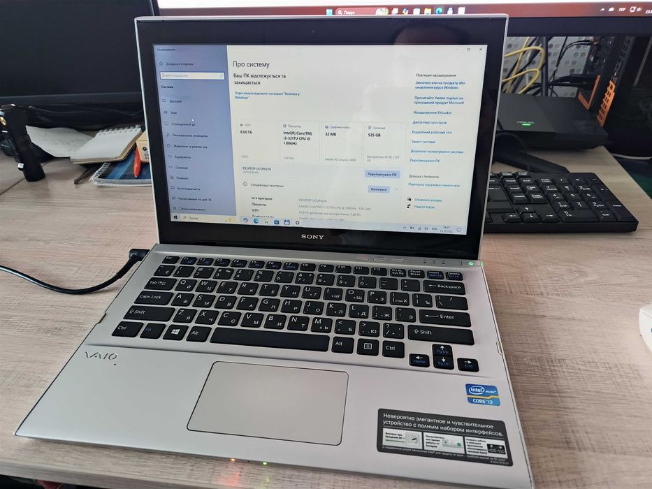 Sony VAIO SVT1312M1RS i3 сенсорний для простих задач ліц. Windows
