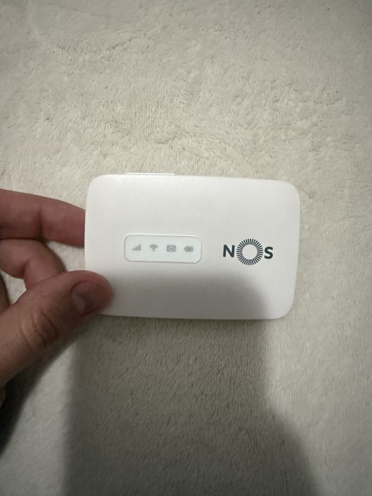 Hotspot 4G Branco NOS