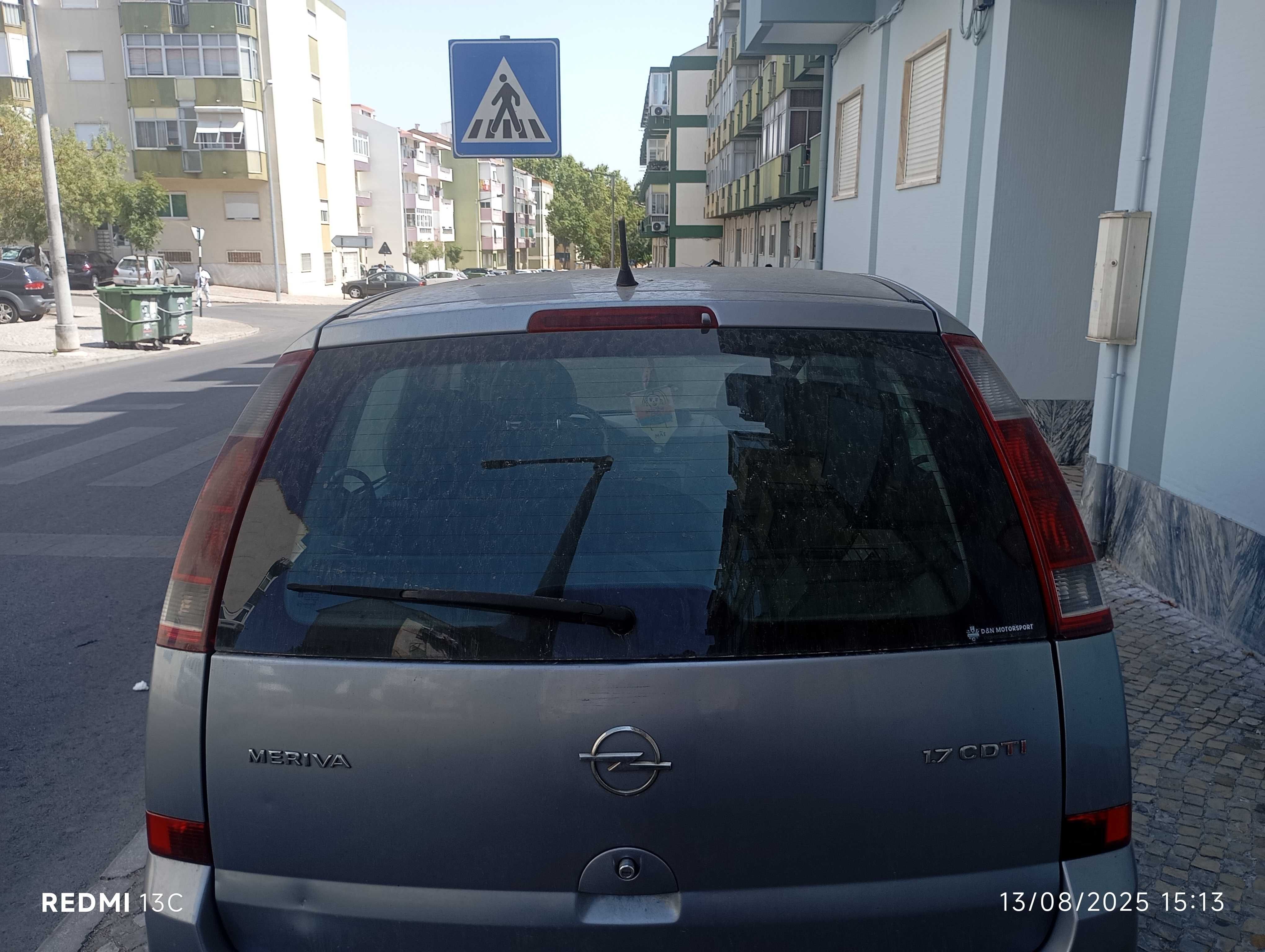 Vendo carro com alguns problemas