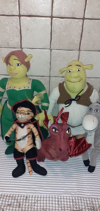 Shrek,Fiona,kot,osioł,smoczyca pluszaki z bajki