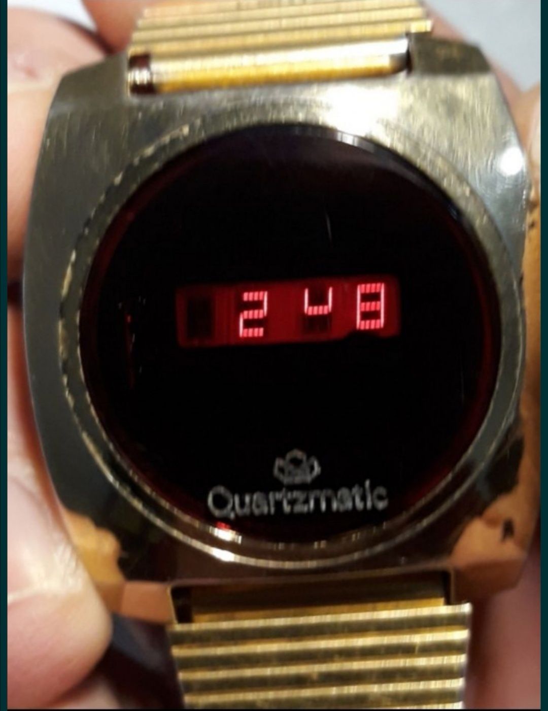 Relógio LED anos 70 Quartzmatic