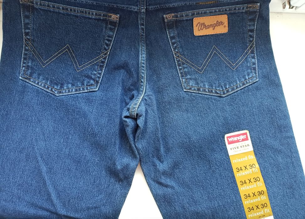 Винтажные джинсы WRANGLER W32 L30  lee levi's lois