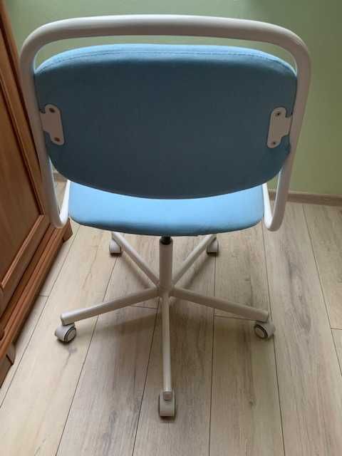 Błękitne krzesło obrotowe, do biurka, Ikea ORFJALL
