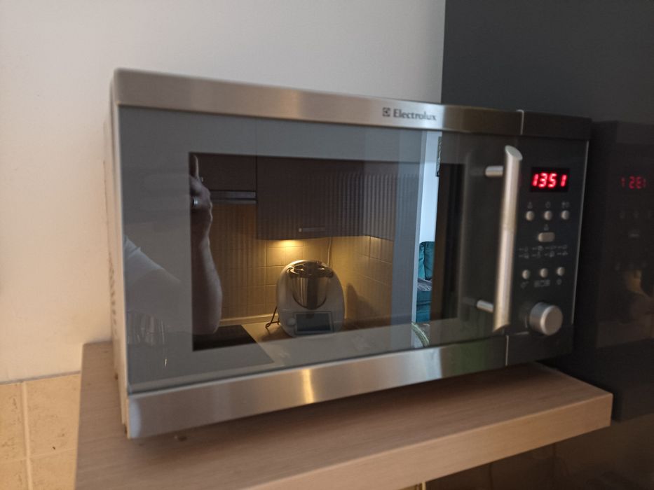 Kuchenka mikrofalowa mikrofala Elektrolux