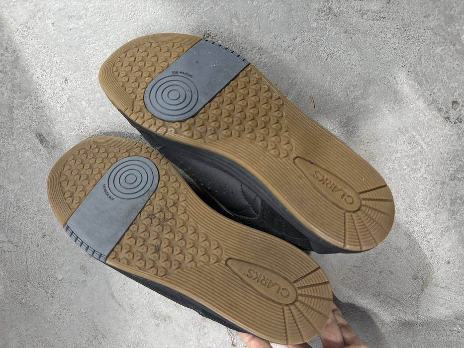 Стильні та зручні кеди у школу clarks