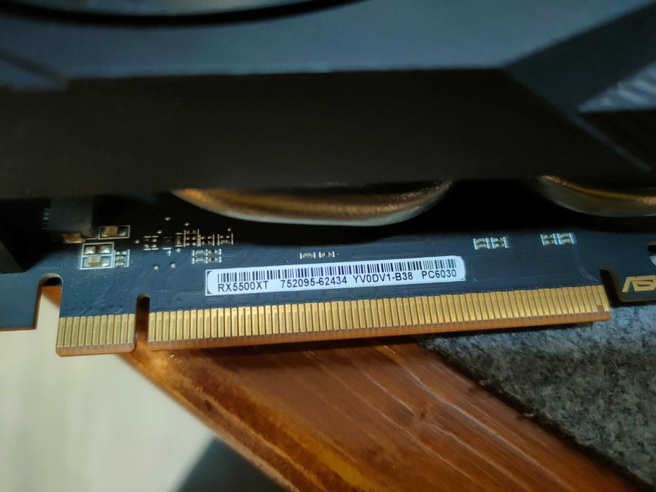 Новий компактний ігровий комп'ютер Ryzen r5 5500