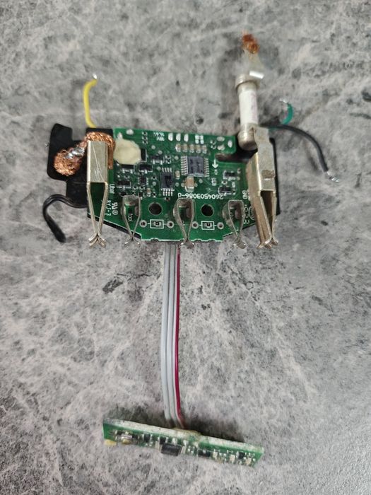 Elektronika, Plytka PCB, BMS Bosch 18v ORYGINALNY. 5szt.