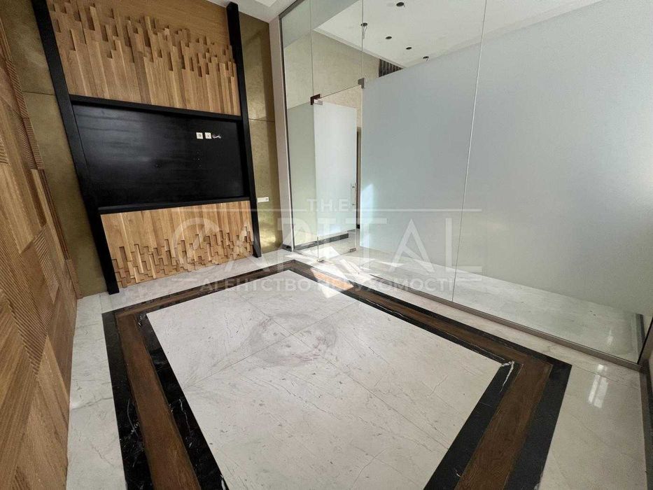 Продаж офісу, 244 м2, Печерський рн, вул. Липська, Центр