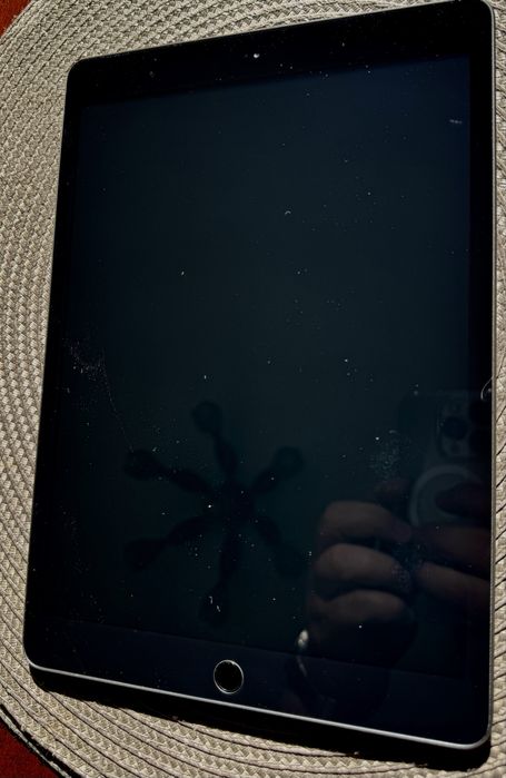 Jak Nowy, iPad 7gen 11”, 128GB WiFi
