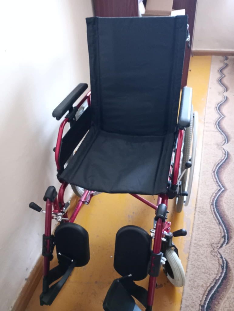 Wózek inwalidzki specjalny