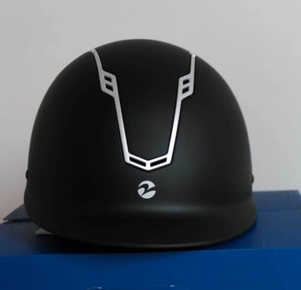 Kask jeździecki - Busse, nowy