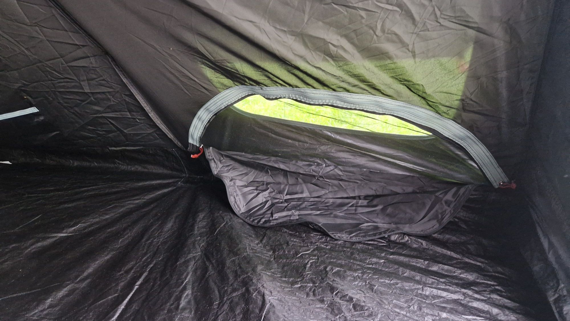 Namiot kempingowy Quechua Arpenaz 5.2 F&B -5-osobowy, -2 sypialnie